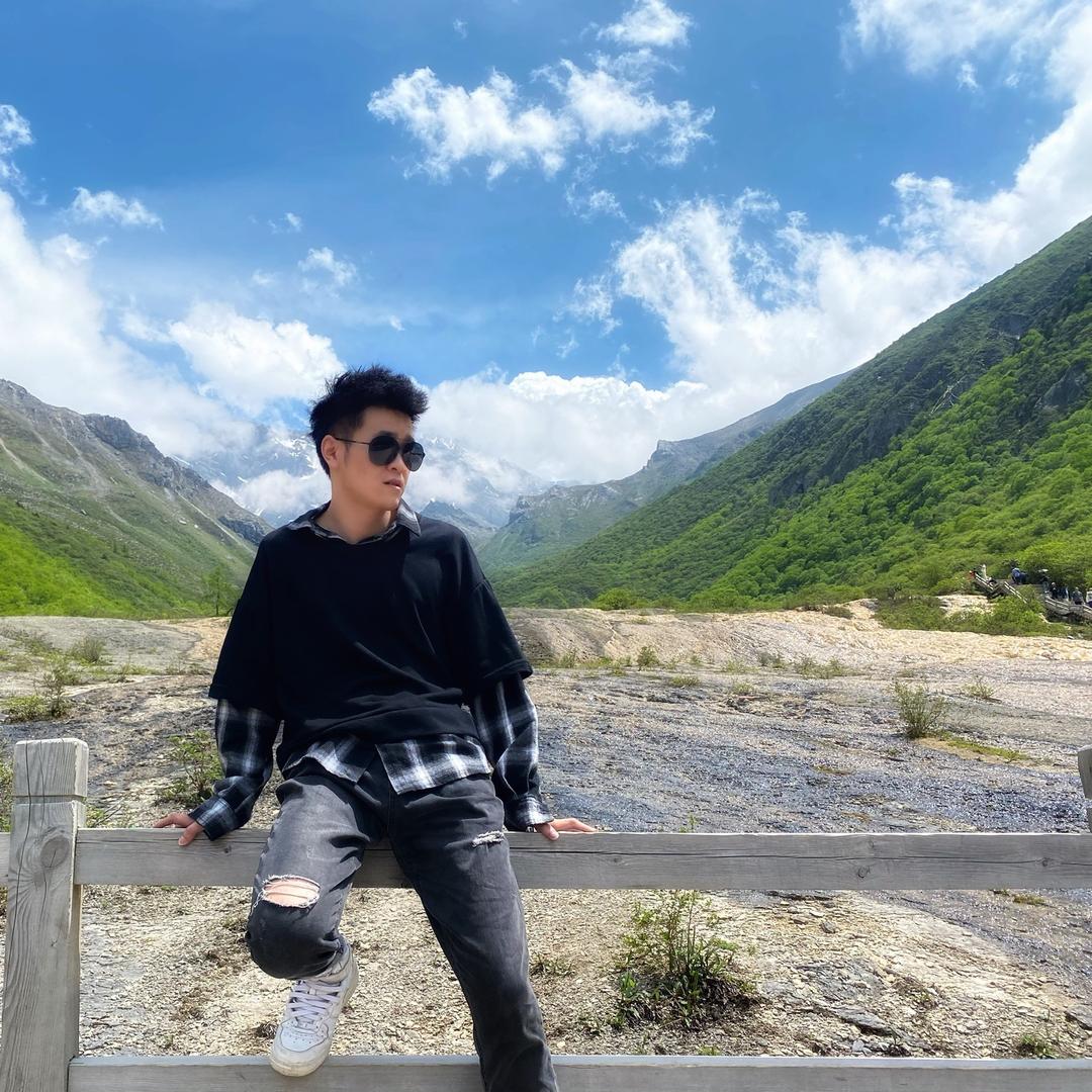 爱旅行的孩子quit头像