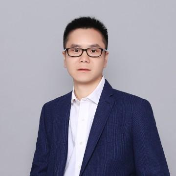 练军良医护职场观察头像